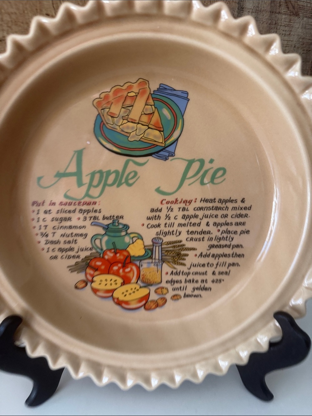 Vintage Apple Pie Ceramic Pie Plate – Beige